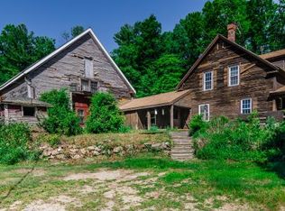 397 Island Pond Rd, Derry, NH 03038