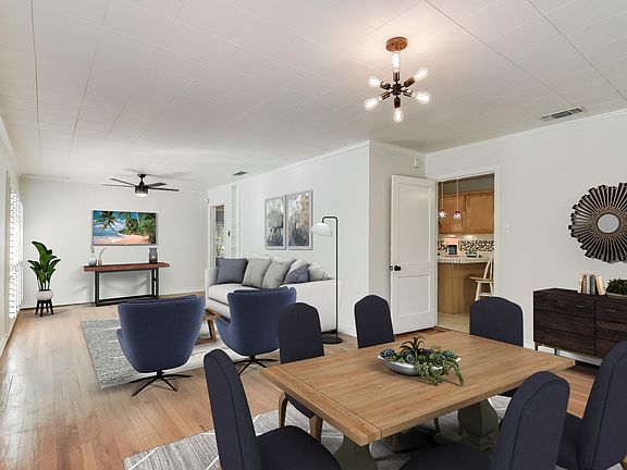 2nd image of 407 Greenwich Blvd