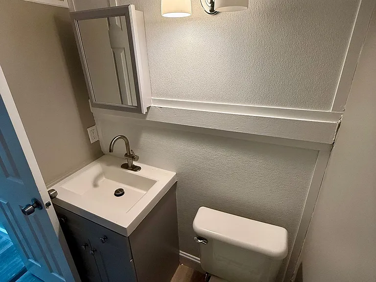 595 Martin Luther King Dr W #2 — Photo 14