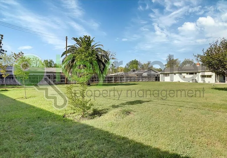 3124 Brophy Dr — Photo 34