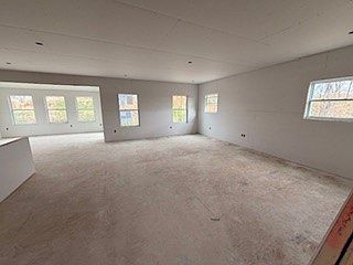 4th image of 426 Millstone Ln
