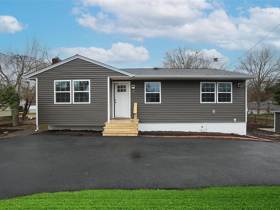 1st image of 6 Cherry Avenue