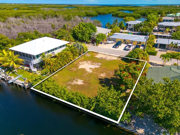 30334 Warbler Ln, Big Pine Key, FL 33043