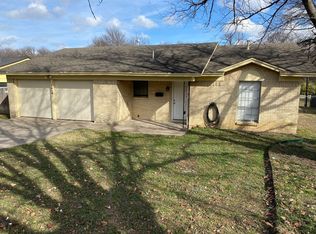 4929 Rickee Dr, Fort Worth, TX 76115