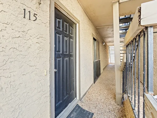 8750 Park Ln #15, Dallas, TX 75231