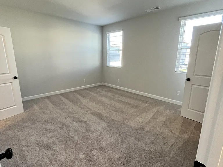 4548 Hoboken Way — Photo 11