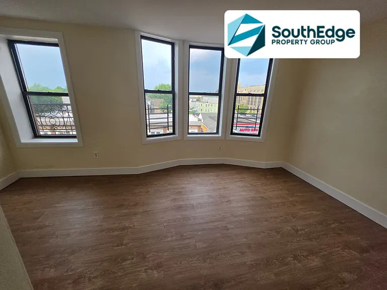 358-360 S Orange Ave #2L — Photo 5