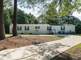 130 Strickland Dr, Roebuck, SC 29376