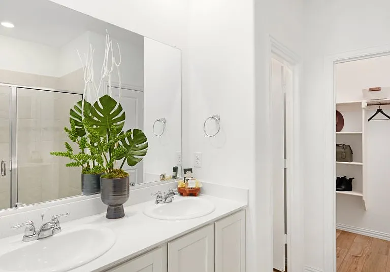 3020 Balmorhea Ln — Photo 7