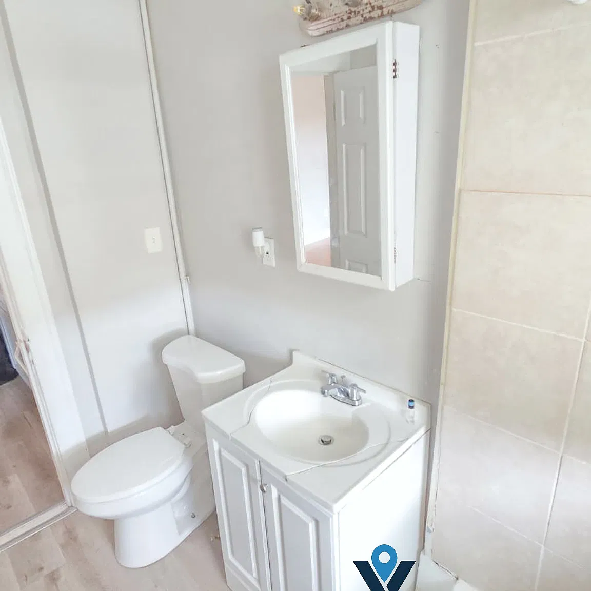 3 bed, 950 sqft, $1,550 — Photo 2