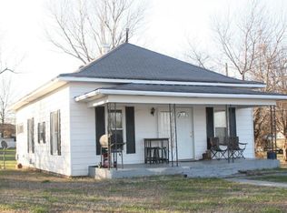 507 Willard Ave, Clever, MO 65631