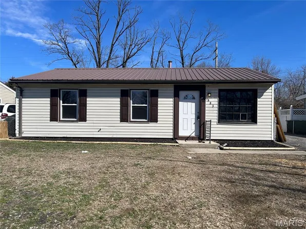 603 E 5th St, Cahokia, IL 62206