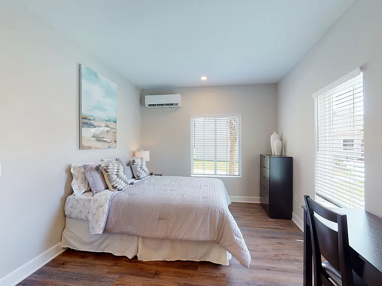 Coastal Club Apartments — Photo 12
