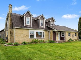 29561 E Red Arrow Hwy, Paw Paw, MI 49079