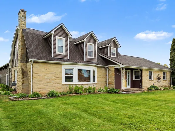 29561 E Red Arrow Hwy, Paw Paw, MI 49079