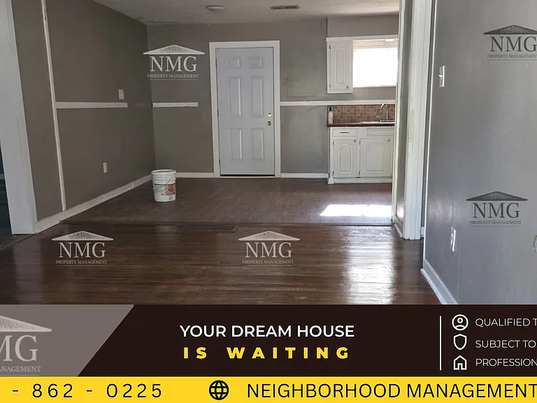 1641 Woodburn St — Photo 6
