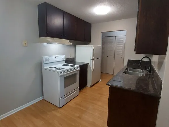 Marydale Lakeview Apartments, 1184 Mackubin St APT 304, Saint Paul, MN 55117