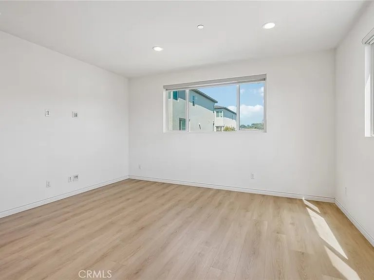 116 N 6th St #D — Photo 9