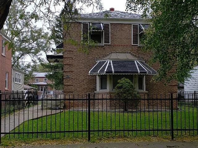 1st image of 9939 S Paxton Ave