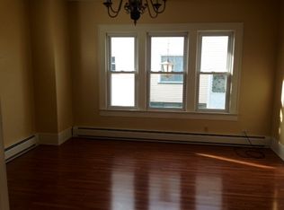 122 6th St SW, Strasburg, OH
