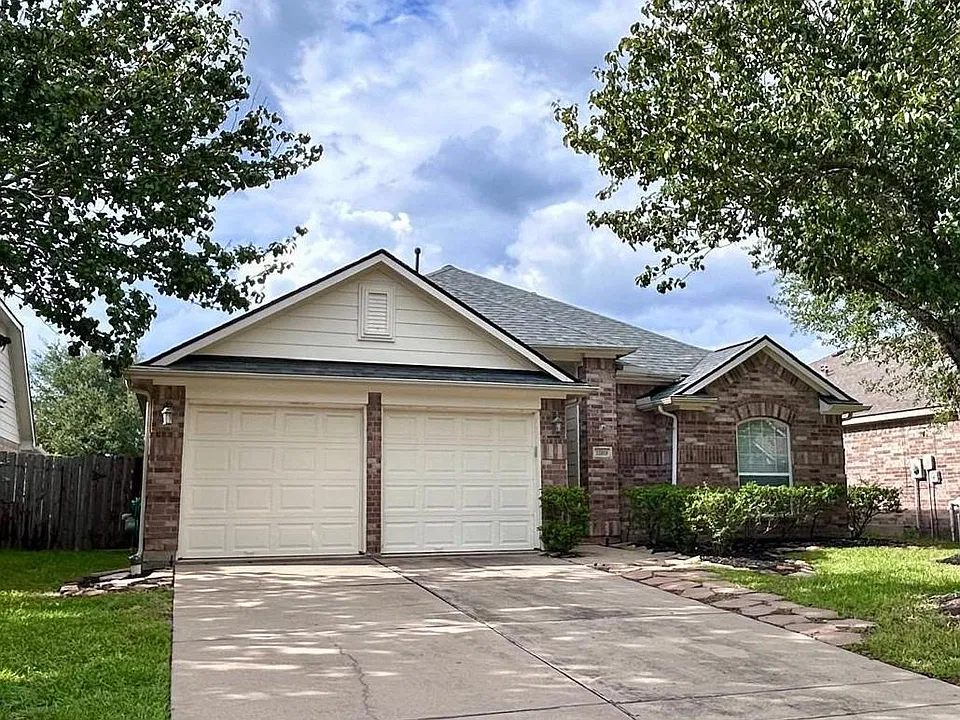 25918 Silver Timbers Ln