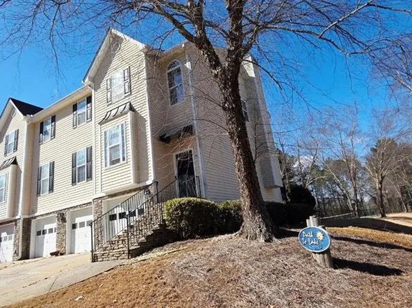 3595 Deep Cove Dr, Cumming, GA 30041