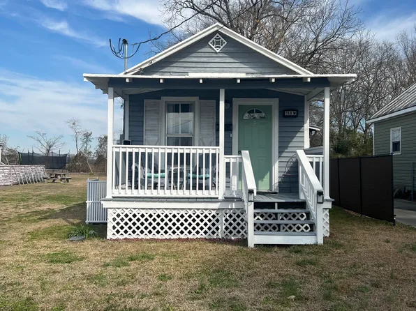 118 W King Street, La Grange, NC 28551