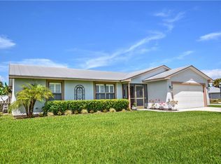 565 NE Vanda Terrado, Jensen Beach, FL 34957
