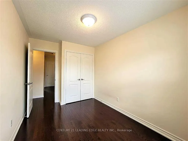 5 Vandaam Ln — Photo 18