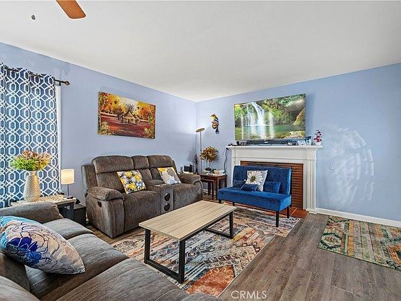 3rd image of 1346 W Ivyton St