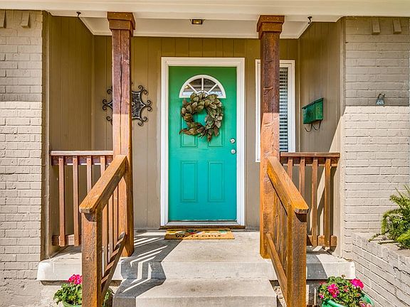 3rd image of 10615 Lorwood Dr