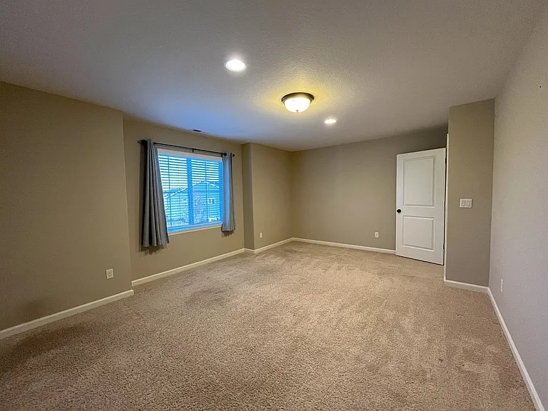 17225 NW Viola St — Photo 32