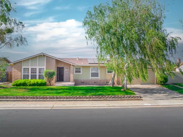 2260 Mission St, Escalon, CA 95320