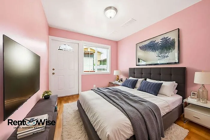 657 Hurlingame Ave — Photo 17