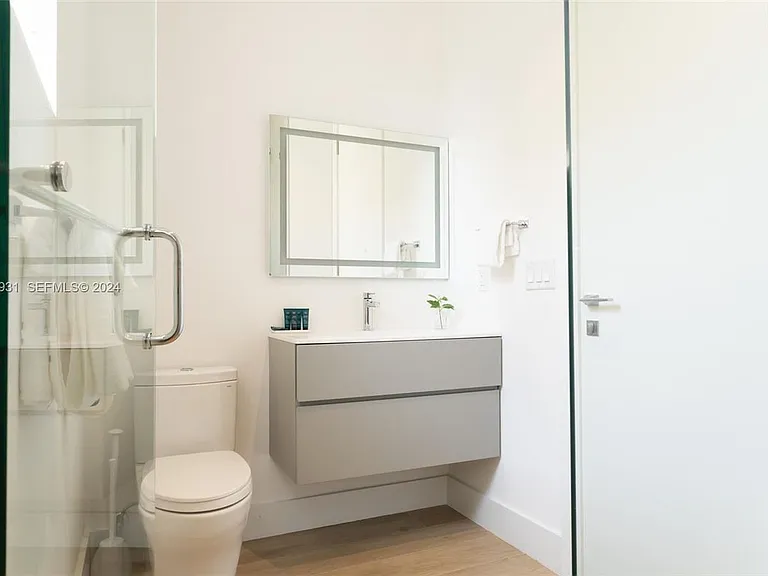 3110 Elizabeth St — Photo 9