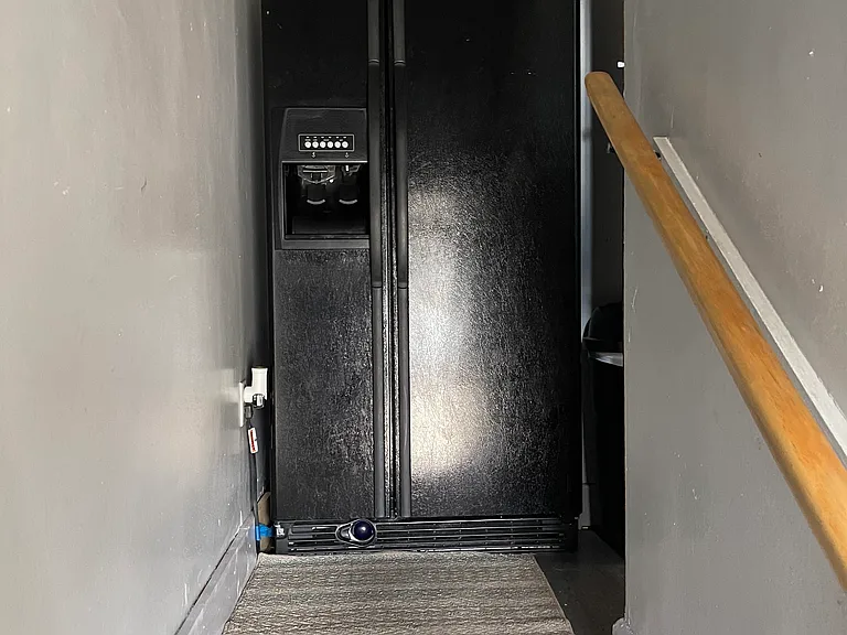 Ridpath Ave — Photo 10