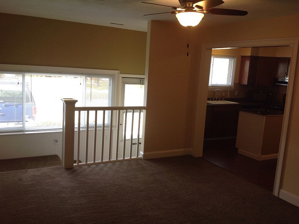 2nd image of 340 Lineberry Rd