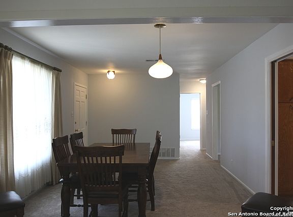 4th image of 4250 Chestnuthill Dr