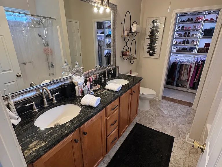 123 Travertine Cir — Photo 11