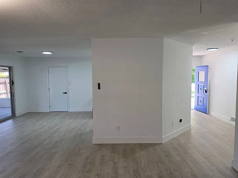 640 Westward Cir — Photo 22