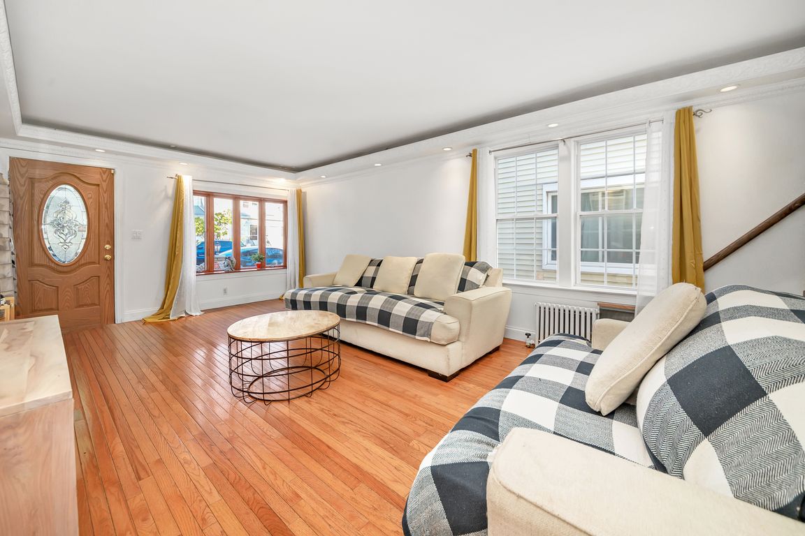 next background image