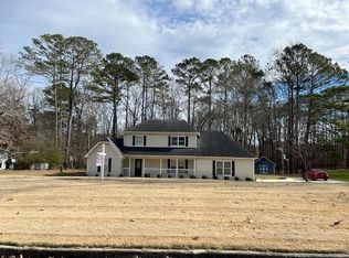 290 Fairfield Cir, Fayetteville, GA 30214