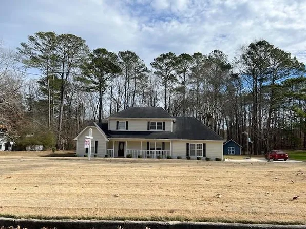 290 Fairfield Cir, Fayetteville, GA 30214