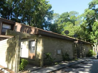 6827 SW 5th Pl, Gainesville, FL 32607