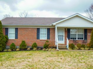 7714 Mary Sue Dr, Louisville, KY 40291