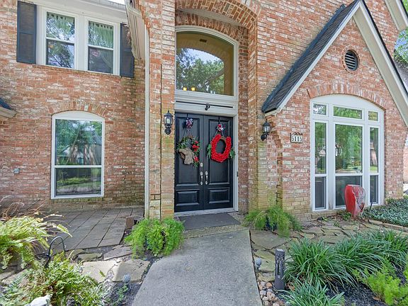 5th image of 5115 Westerham Pl