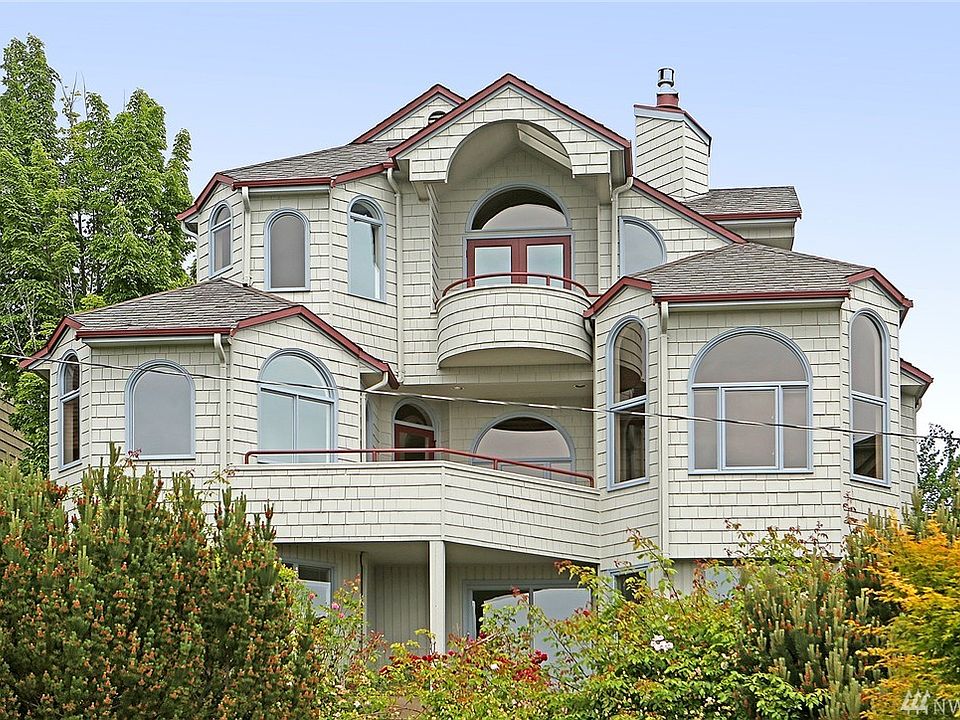 1st image of 2507 Crane Dr W