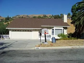 466 Porter Ln photo 1