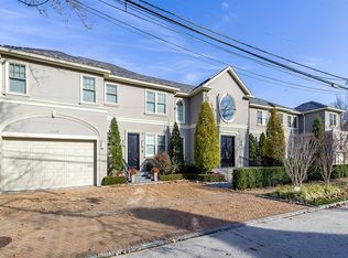 1800 Bay Blvd, Atlantic Beach, NY 11509
