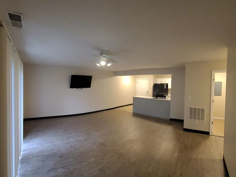 1304 Palmer Dr — Photo 118